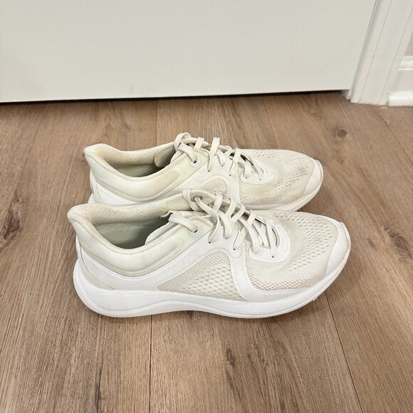 LULULEMON Women's Chargefeel Low Workout Shoe in White Size US 9 - Picture 3 of 9
